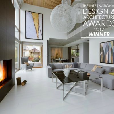 HOLA DESIGN